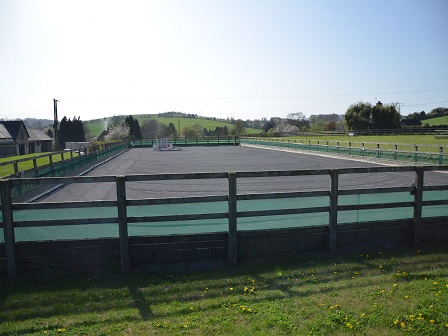 Luxury Own Horse Stay in Wiltshire